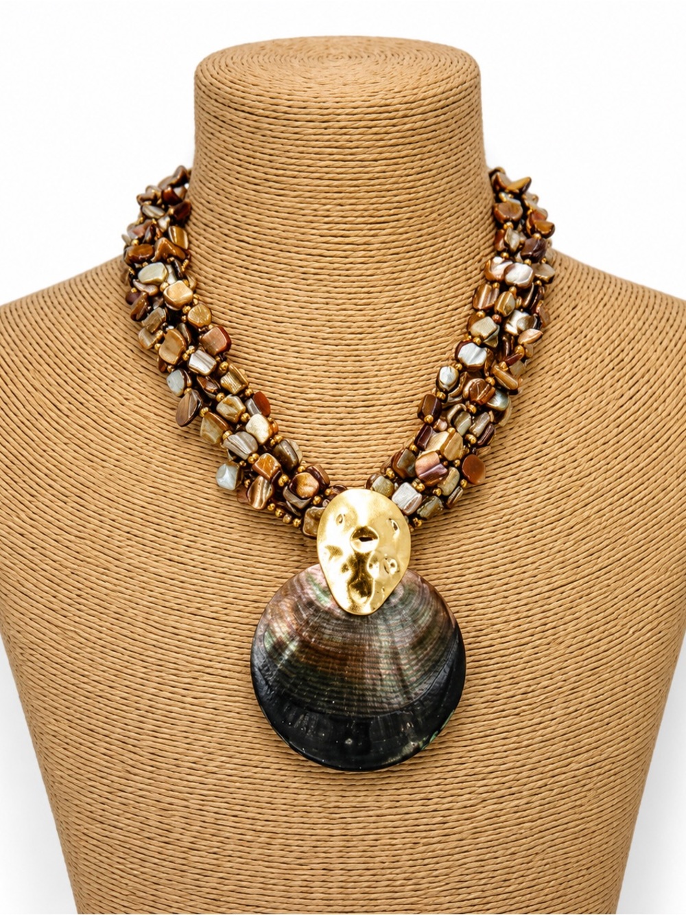 Mother of Pearl Shell Necklace